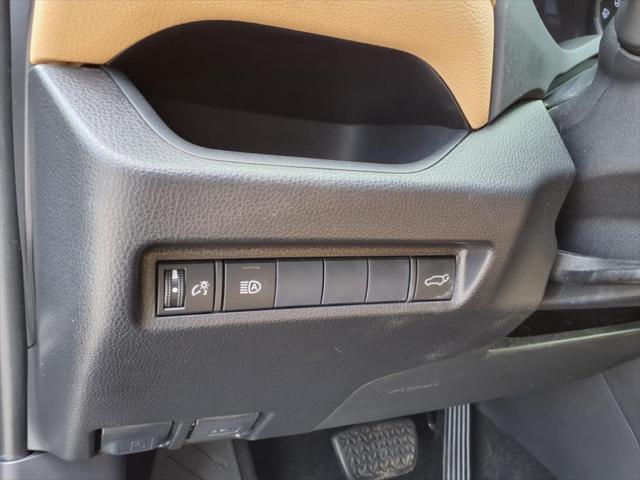 Photo of 2020 Gray Toyota RAV4