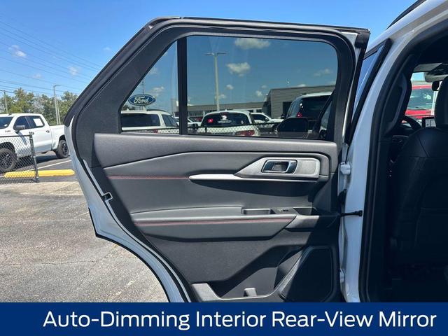 Photo of 2025 Star White Ford Explorer