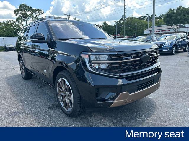 Photo of 2025 Agate Black Metallic Ford Expedition Max