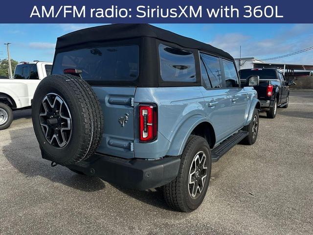 Photo of 2024 Azure Gray Metallic Ford Bronco