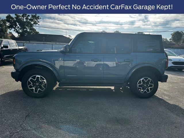 Photo of 2024 Azure Gray Metallic Ford Bronco