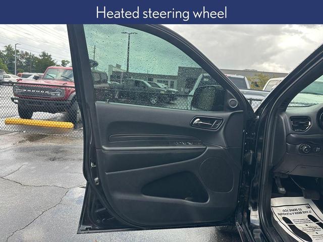 Photo of 2022 DB Black Clearcoat Dodge Durango