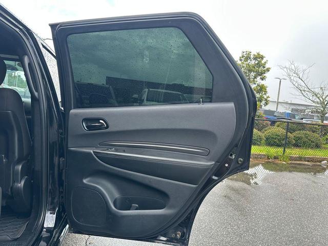 Photo of 2022 DB Black Clearcoat Dodge Durango