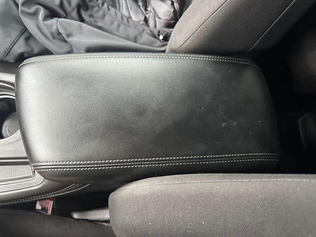 Photo of 2022 DB Black Clearcoat Dodge Durango
