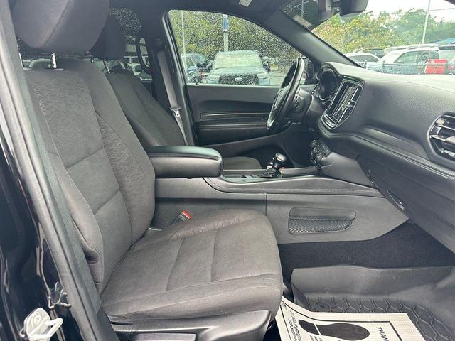 Photo of 2022 DB Black Clearcoat Dodge Durango