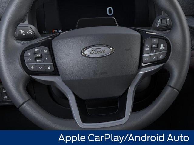 Photo of 2025 Carbonized Gray Metallic Ford Explorer