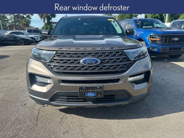 Photo of 2021 Stone Gray Metallic Ford Explorer