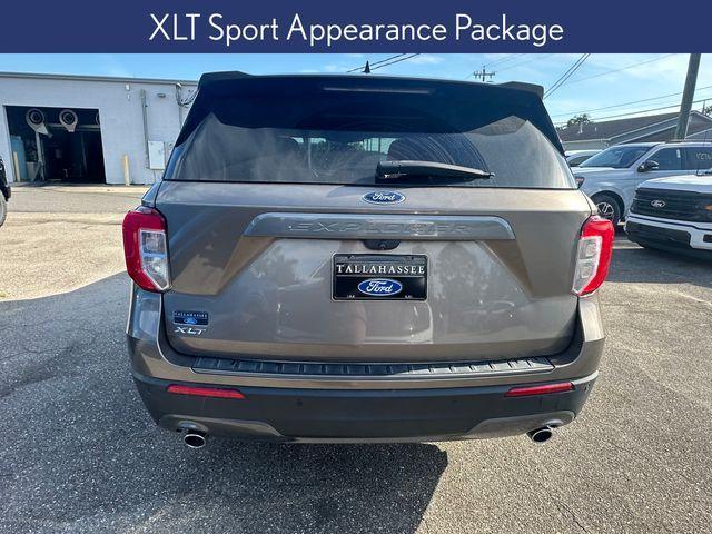 Photo of 2021 Stone Gray Metallic Ford Explorer