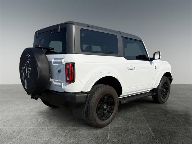 Photo of 2022 Oxford White Ford Bronco