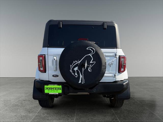 Photo of 2022 Oxford White Ford Bronco