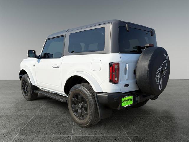 Photo of 2022 Oxford White Ford Bronco