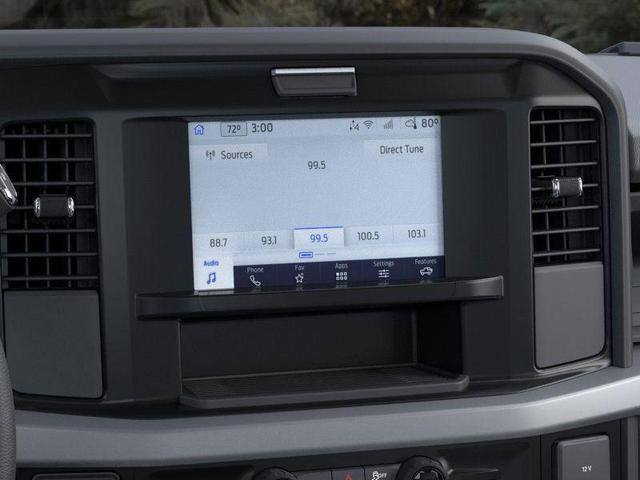 Photo of 2025 Oxford White Ford F-350