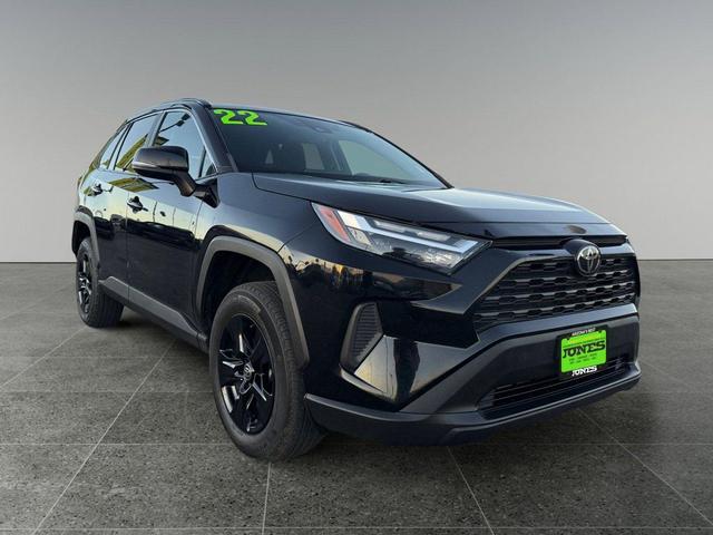 Photo of 2022 Midnight Black Metallic Toyota RAV4