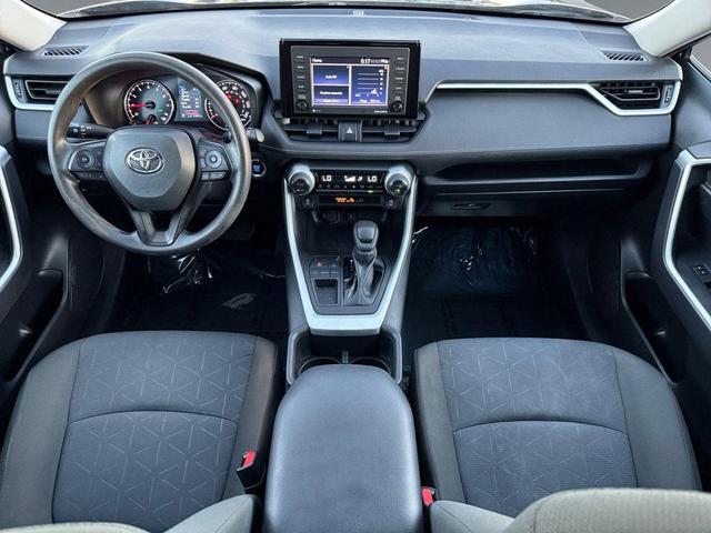 Photo of 2022 Midnight Black Metallic Toyota RAV4