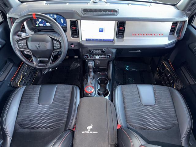 Photo of 2024 Oxford White Ford Bronco