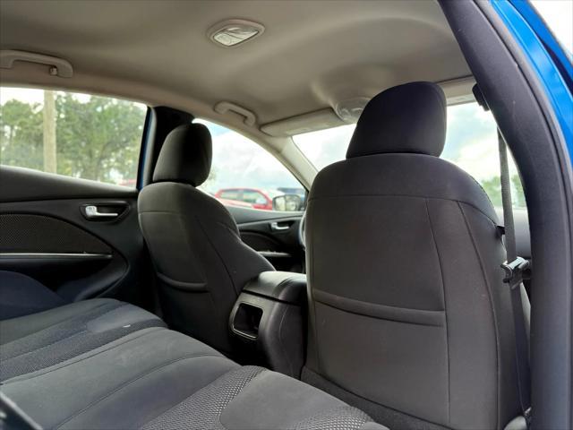 Photo of 2016 Laser Blue Pearlcoat Dodge Dart