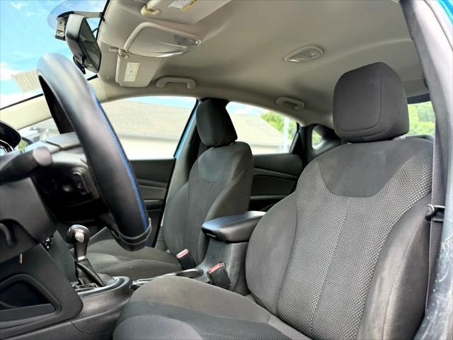 Photo of 2016 Laser Blue Pearlcoat Dodge Dart