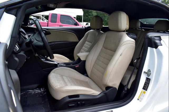 Photo of 2016 Summit White Buick Cascada