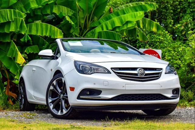 Photo of 2016 Summit White Buick Cascada
