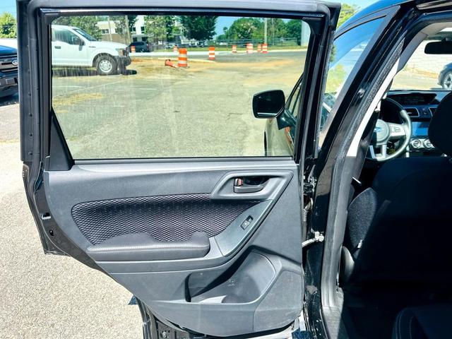 Photo of 2017 Crystal Black Silica Subaru Forester