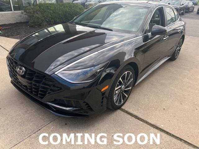 Photo of 2023 Onyx Black Hyundai SONATA