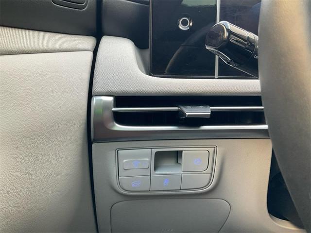 Photo of 2025 Phantom Black Hyundai TUCSON
