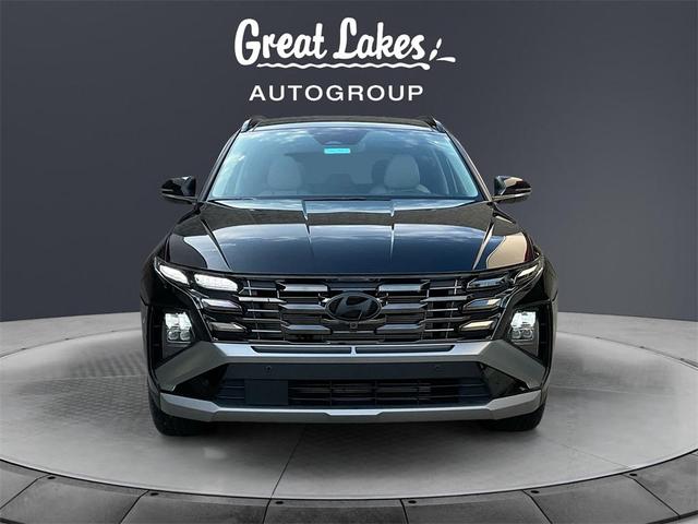 Photo of 2025 Phantom Black Hyundai TUCSON