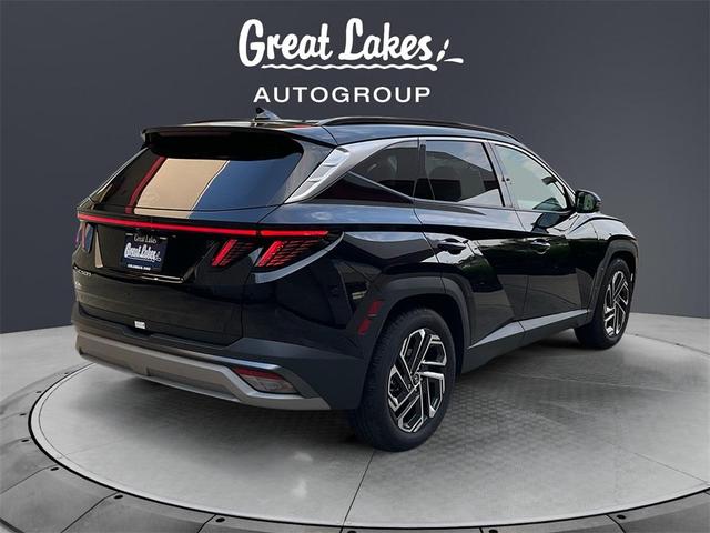 Photo of 2025 Phantom Black Hyundai TUCSON