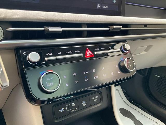 Photo of 2025 Phantom Black Hyundai TUCSON
