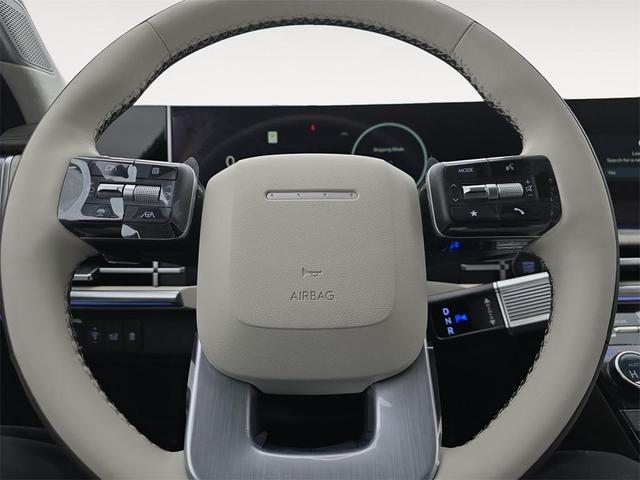Photo of 2025 Green Hyundai SANTA FE