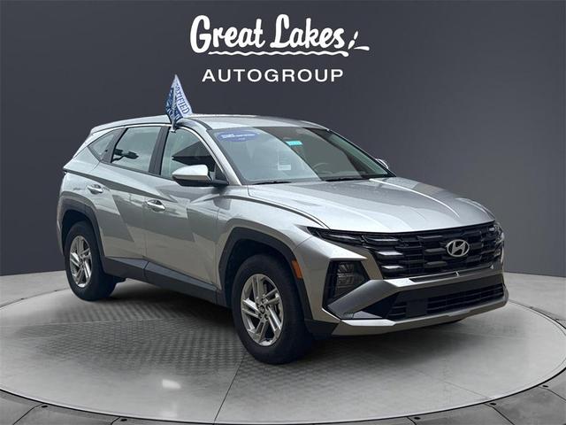 Photo of 2025 Shimmering Silver Hyundai TUCSON