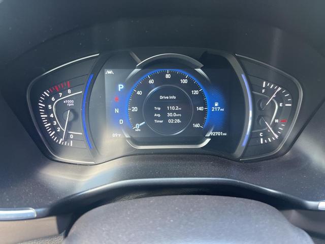 Photo of 2020 Shimmering Silver Pearl Hyundai SANTA FE
