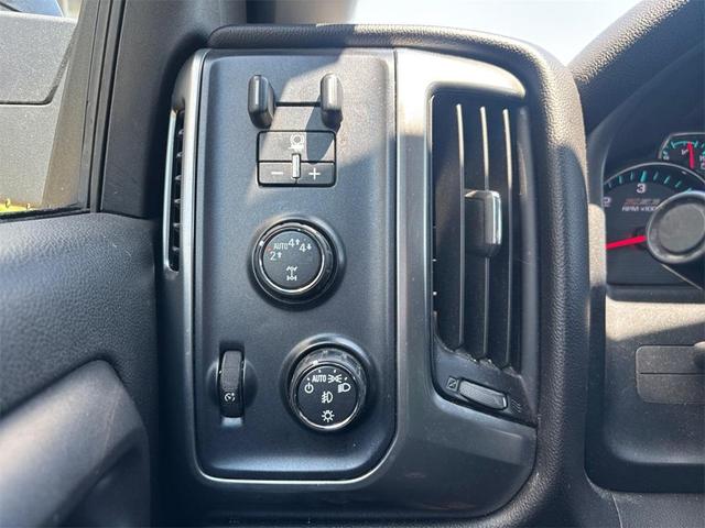 Photo of 2017 Graphite Metallic Chevrolet Silverado 1500
