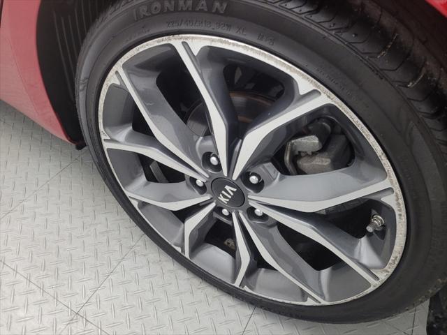 Photo of 2017 Currant Red Kia Forte
