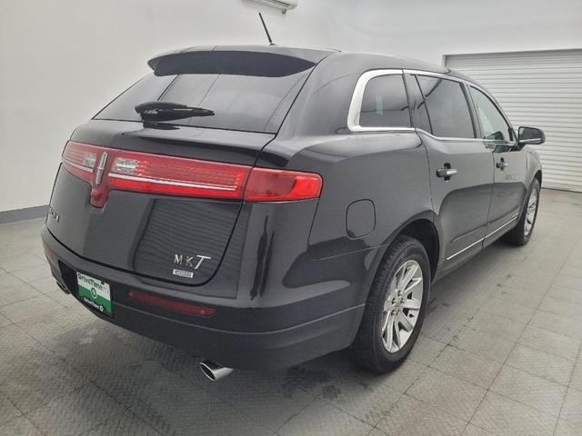 Photo of 2015 Black Lincoln MKT