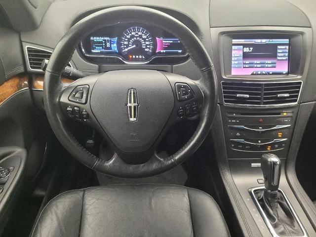 Photo of 2015 Black Lincoln MKT