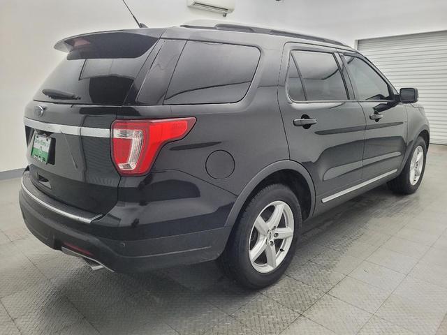 Photo of 2018 Shadow Black Ford Explorer