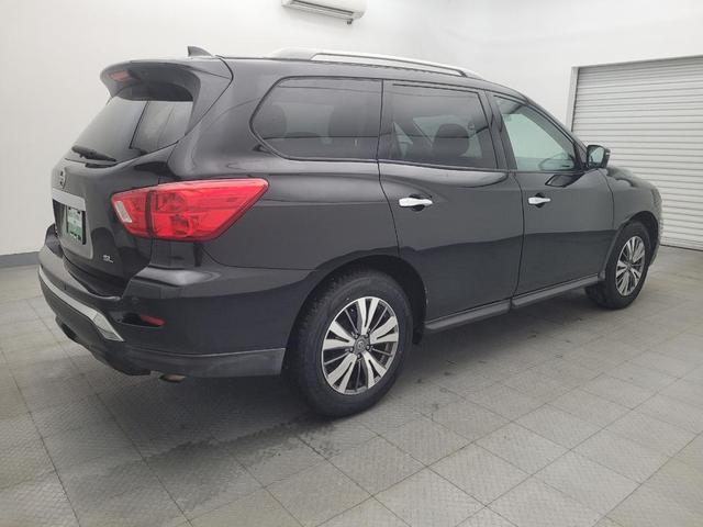 Photo of 2020 Magnetic Black Pearl Nissan Pathfinder