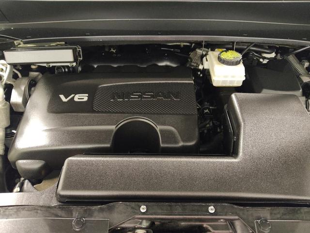 Photo of 2020 Magnetic Black Pearl Nissan Pathfinder