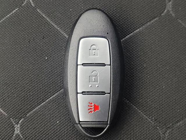 Photo of 2019 Gun Metallic Nissan Kicks