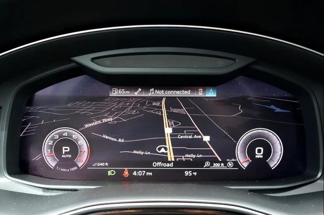 Photo of 2019 Carrara White Audi Q8