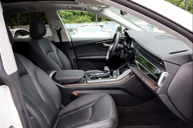 Photo of 2019 Carrara White Audi Q8