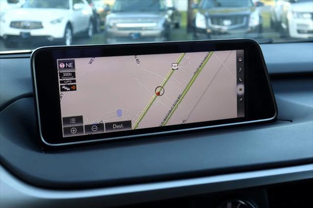 Photo of 2017 SILVER Lexus RX 350
