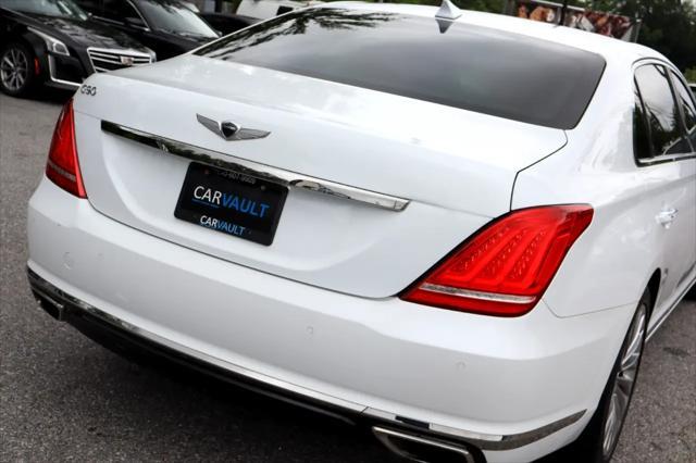 Photo of 2017 Casablanca White Genesis G90