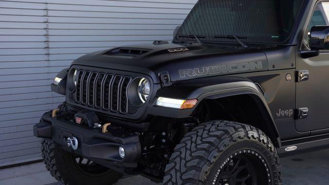 Photo of 2024 Black Clearcoat Jeep Wrangler