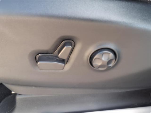 Photo of 2023 Ceramic Gray Clearcoat Chrysler Pacifica Hybrid