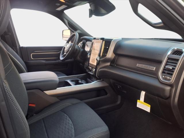 Photo of 2025 Granite Crystal Metallic Clearcoat RAM 2500