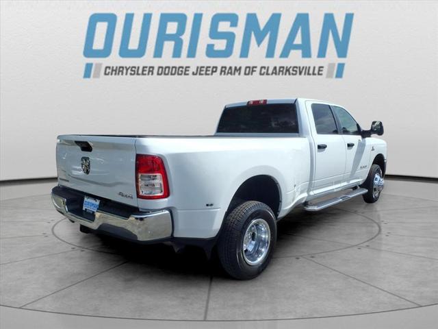 Photo of 2024 Bright White Clearcoat RAM 3500