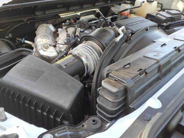 Photo of 2024 Summit White Chevrolet Silverado 2500