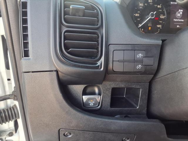 Photo of 2025 Bright White Clearcoat RAM ProMaster 3500
